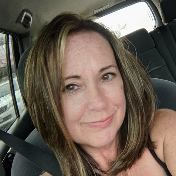 Meet your Posher, Valerie - Picture 1 of 1